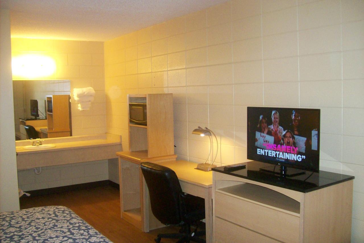 Grand Ridge Inn Express מראה חיצוני תמונה